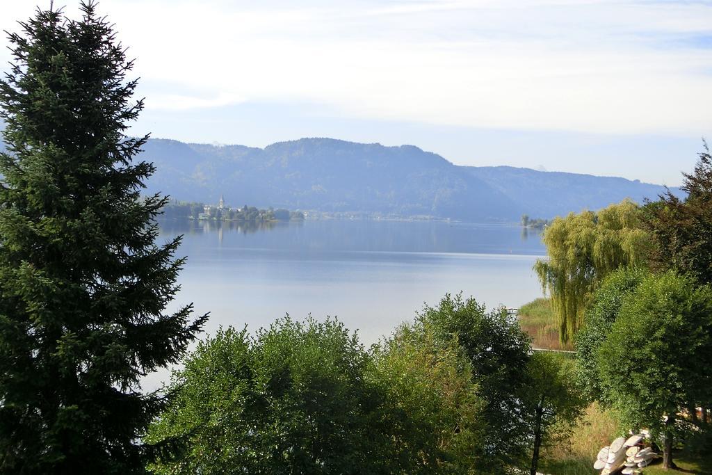 Anna Seeblick Appartement, Haus Haensel&Gretel Am Ossiachersee Mit Direktem Seezugang, Hallenbad Bodensdorf Bagian luar foto